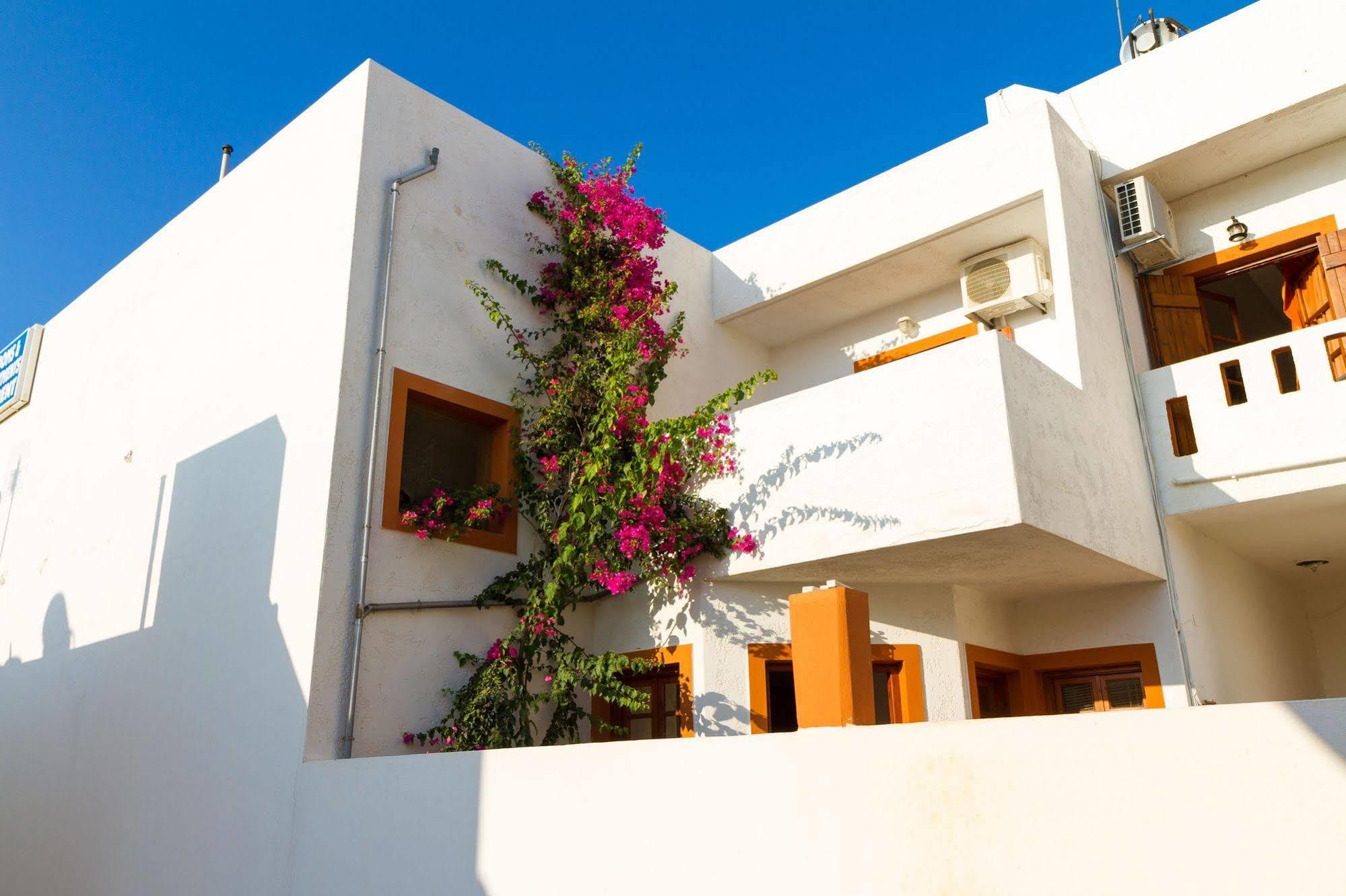 Kokkini Hani Ideal Hotel المظهر الخارجي الصورة