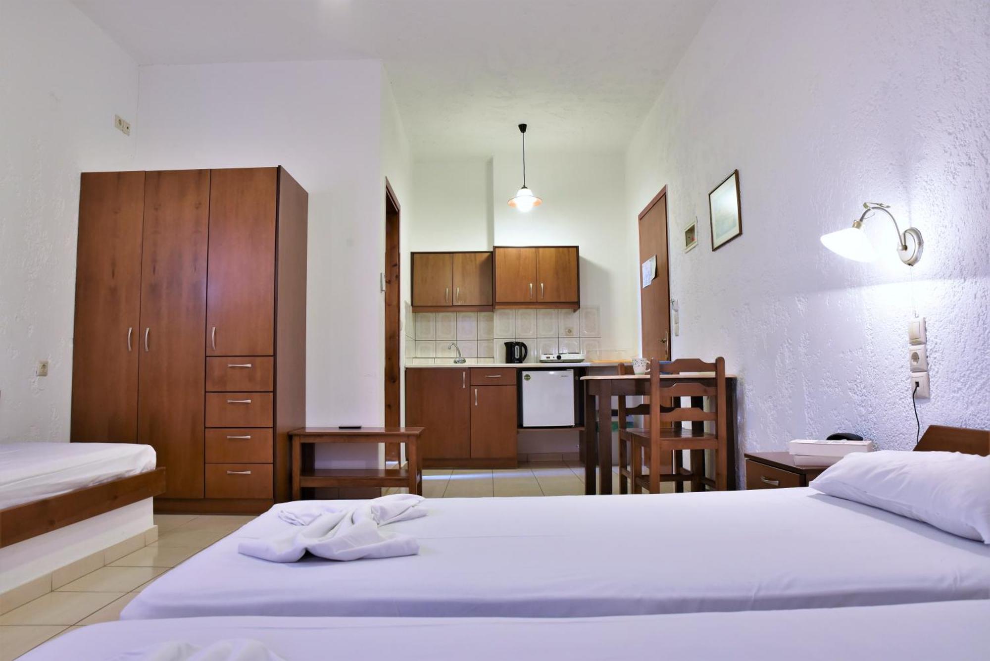 Kokkini Hani Ideal Hotel المظهر الخارجي الصورة